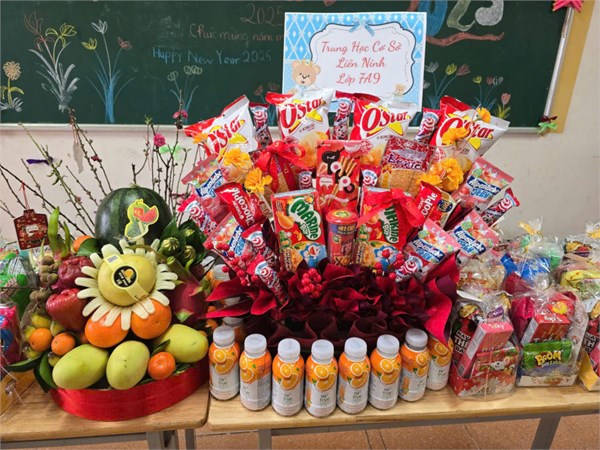 Mâm cỗ tết đón xuân